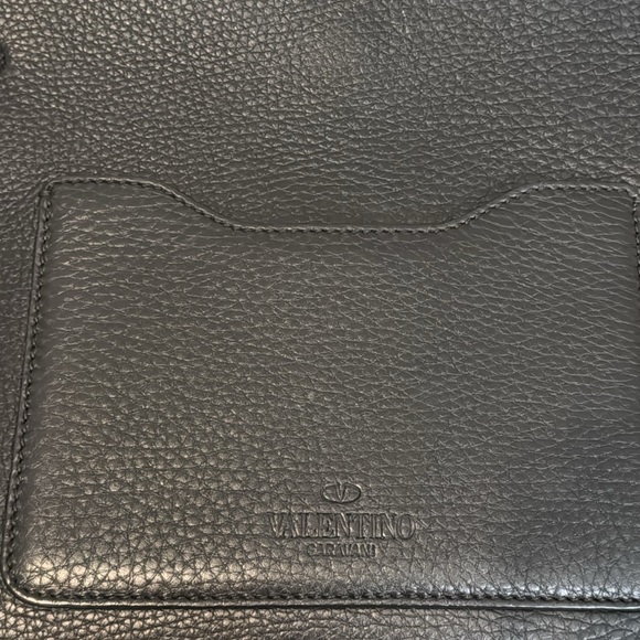 Valentino Garavani turn lock leather bag - Picture 8 of 14